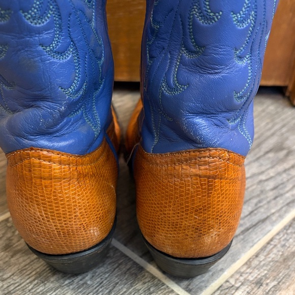 Vintage Tony Lama Two Tone Cowboy Boots, Size 6.5 - Picture 6 of 15